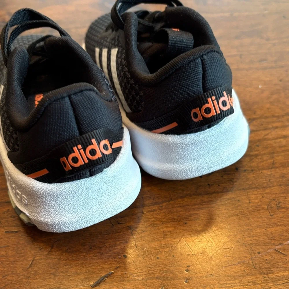 New no Tags Adidas Kids Black and White Sneakers with Orange Accents, Size 3 - Picture 12 of 12